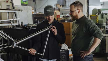 Aluminiumrahmen von Standert mit Maxe Faschina