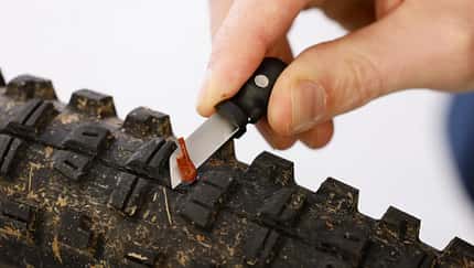 Tubeless-Reparatursets im Test 