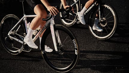 Fizik Lyra Rennradschuh,Action,zwei Fahrer,zwei Räder