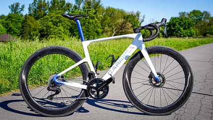 Carrera Pro Bike Erakle Pro,Aero-Rennrad,ROADBIKE-Test,Seitenansicht