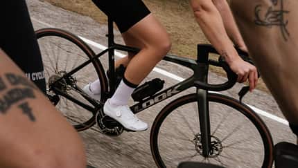 Look 785 Huez RS Rennrad Neuheit Fahrbild Rahmen draußen
