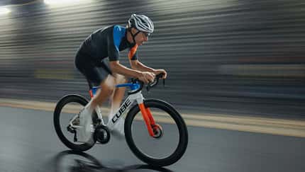 Cube Litening Aero Rennrad Fahrbild