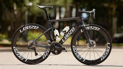 Rennrad Leeze One,ROADBIKE Test,Seitenansicht Rennrad Leeze One,ROADBIKE Test,Seitenansicht