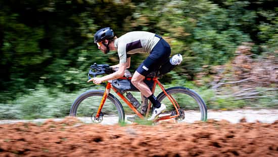 Hunt 40 Limitless Gravel Adventure,Action