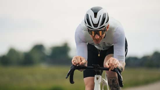 Rennradhelme: Der unverzichtbarer Schutz