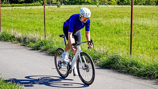Rennrad: Test, Erfahrungsberichte & Tipps