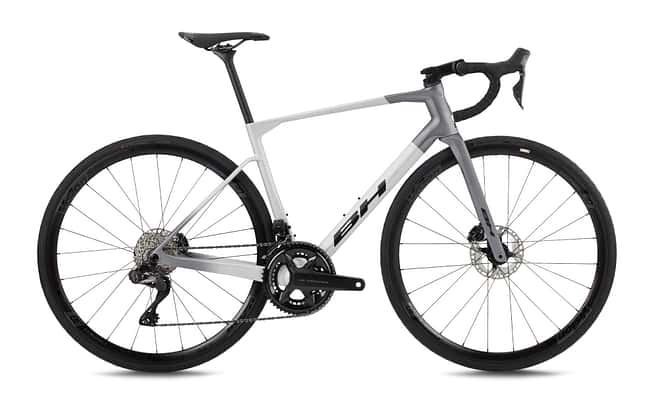 Das Topmodell BH SL1 4.5 kommt mit Shimano Ultegra Di2 und Vision-Carbonlaufrädern für 3999 Euro.