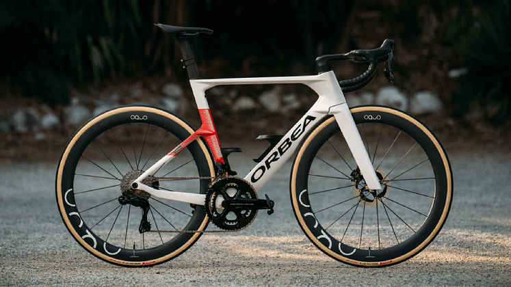 Orbea Orca Aero,Rennrad,Custom f&uuml;r Vuelta 2026,Reuben_Thompson