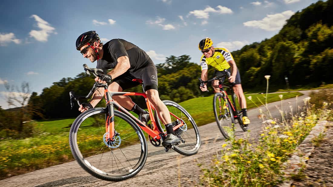 RoadBIKE-Kaufberatung: Crosser oder Gravelbike - fnf Schritte zum  perfekten Allesknner-Rennrad.