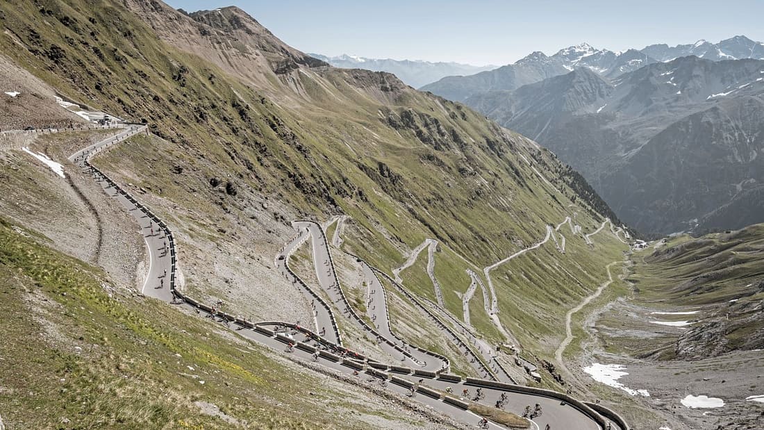 Stilfser Joch: Die besten Rennrad-Routen und Tipps