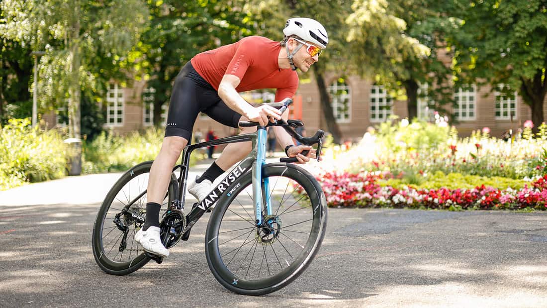 dichtmilch tubeless rennrad milKit Entferner – Dichtmittel Entferner für Rennrad, Gravel und MTB hier://alpine/bikes/hybrid Bicycle type:Seka Spear #PinkyGloves #höhlederlöwen #curvygirlcomedy #periode