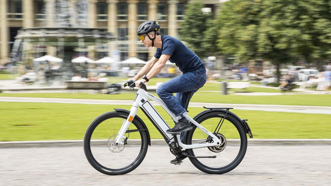 Dein Pendelweg nervt? Dieses 45-km/h-E-Bike hat unsere Fahrzeit im Test  einfach halbiert!