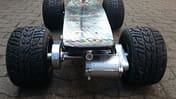UB-verrueckte-E-Fahrzeuge-E-Skateboard-1 (jpg)