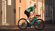 rb-2017-canyon-Endurace_WMN_CF_SL_2-TEASER