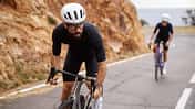 Scott Cadence Plus,Helm,Fahrradhelm,Actionfoto,zwei Fahrer,Rennrad