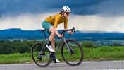 Radon R1 Rival AXS,Rennrad,Actionfoto bergauf