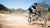Pfützenspaß mit dem Gravelbike beim Border Bash Aragon