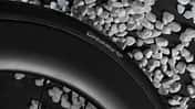 Pirelli Cinturato Evo TLR,Rennradreifen,Gravel,Schotter im Studio