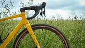 Hutchinson Caracal Race 45 mm,Gravelreifen,seitlich,Vorderrrad