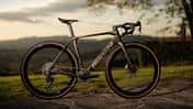 Bianchi Impulso, neue Farben,Gravelbike,Seitenansicht gegen die Sonne