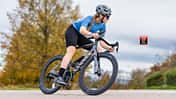 Canyon Aerod CF SLX 7 AXS Speed,ROADBIKE Test,Siegel,Action