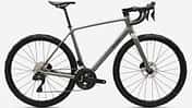 Decathon EDR CF Ultra 105 Di2,Studio