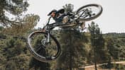 Für 2027 bringt Mondraker zwei neue Gravity-Bikes.