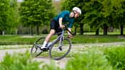 Cube Attain SLX,Einsteiger Rennrad,ROADBIKE Test,Action,Kurvenfahrt