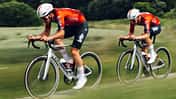 Orbea Orca Aero 2027,Aero Rennrad,Team Lotto-Intermarche,zwei Fahrer