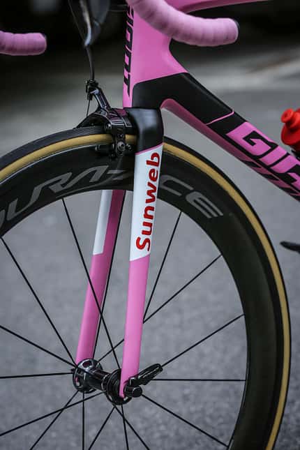 rb-Giant-Dumoulin-Pink-011-Giro-2017 (jpg) rb-Giant-Dumoulin-Pink-011-Giro-2017 (jpg)