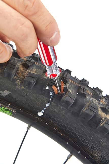 Tubeless-Reifen flicken Tubeless-Reifen flicken