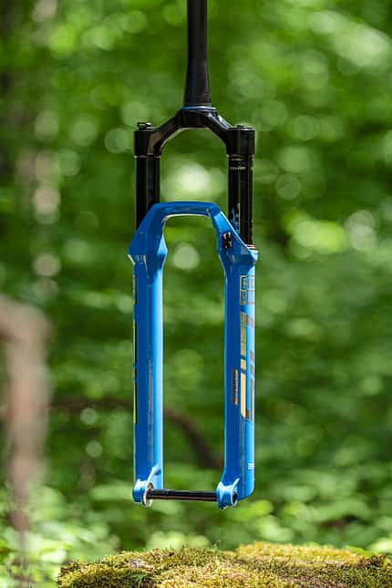 FOX 34 SC VS. ROCK SHOX SID, 120-mm Federgabeln FOX 34 SC VS. ROCK SHOX SID, 120-mm Federgabeln