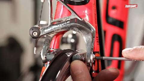 RoadBIKE Werkstatt-Serie: Bremse einstellen