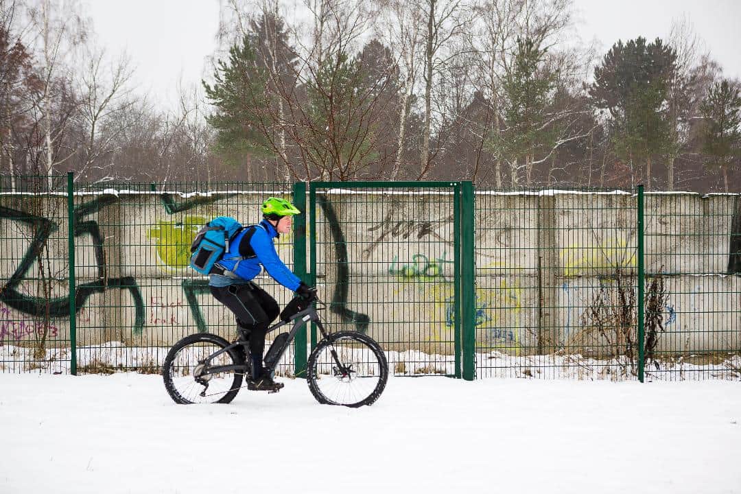 UB Video Mehr Reichweite im Winter: 7 Tipps für E-Biker UB Video Mehr Reichweite im Winter: 7 Tipps für E-Biker