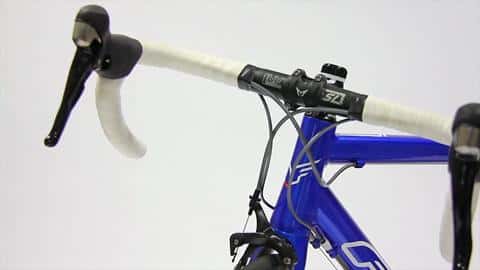 Felt F75 - Einsteiger-Rennräder 2014 im Test