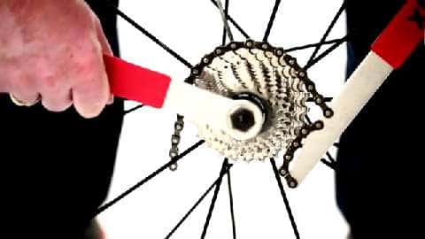 Werkstatt: Rennrad-Kassette tauschen Werkstatt: Rennrad-Kassette tauschen