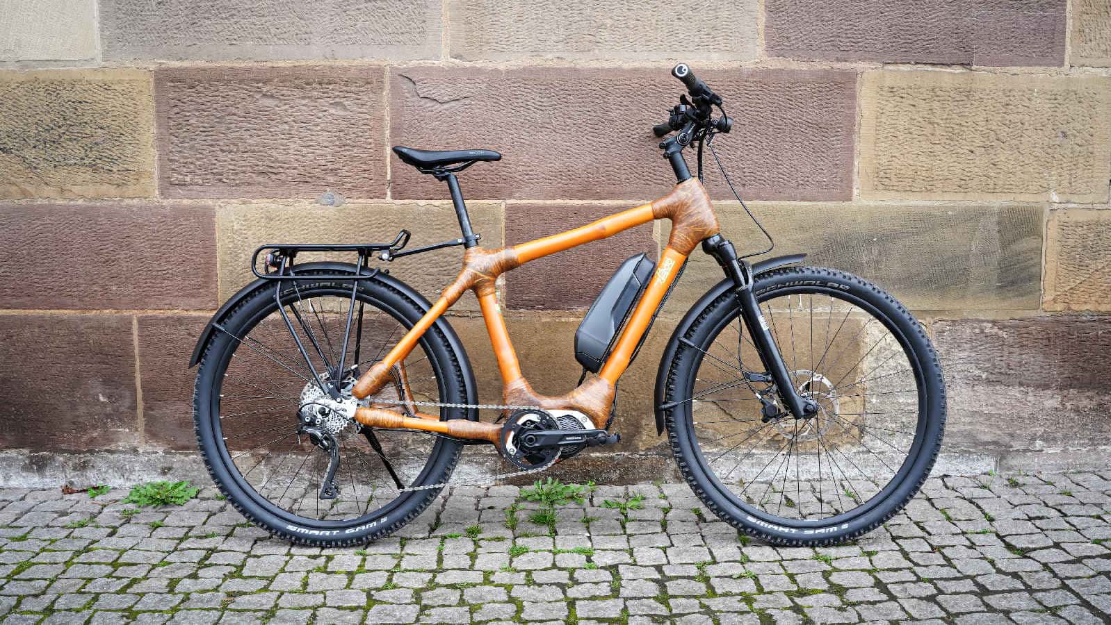 myboo Jacobu: komfortables Trekkingbike mit Bambusrahmen