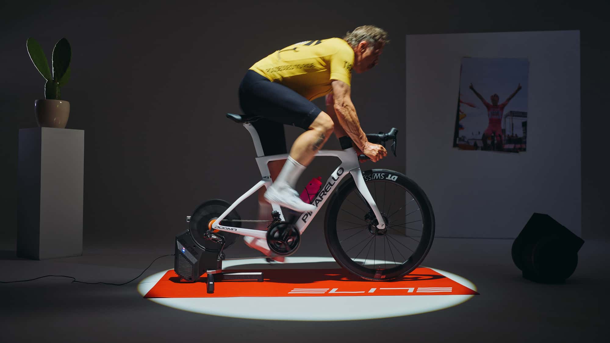 祝日限定ほぼ新品ELITE RIVO ZWIFT COGとCLICK付き 楽天市場】ELITE RIVO with ZWIFT COG and Click : 自転車アクセサリー